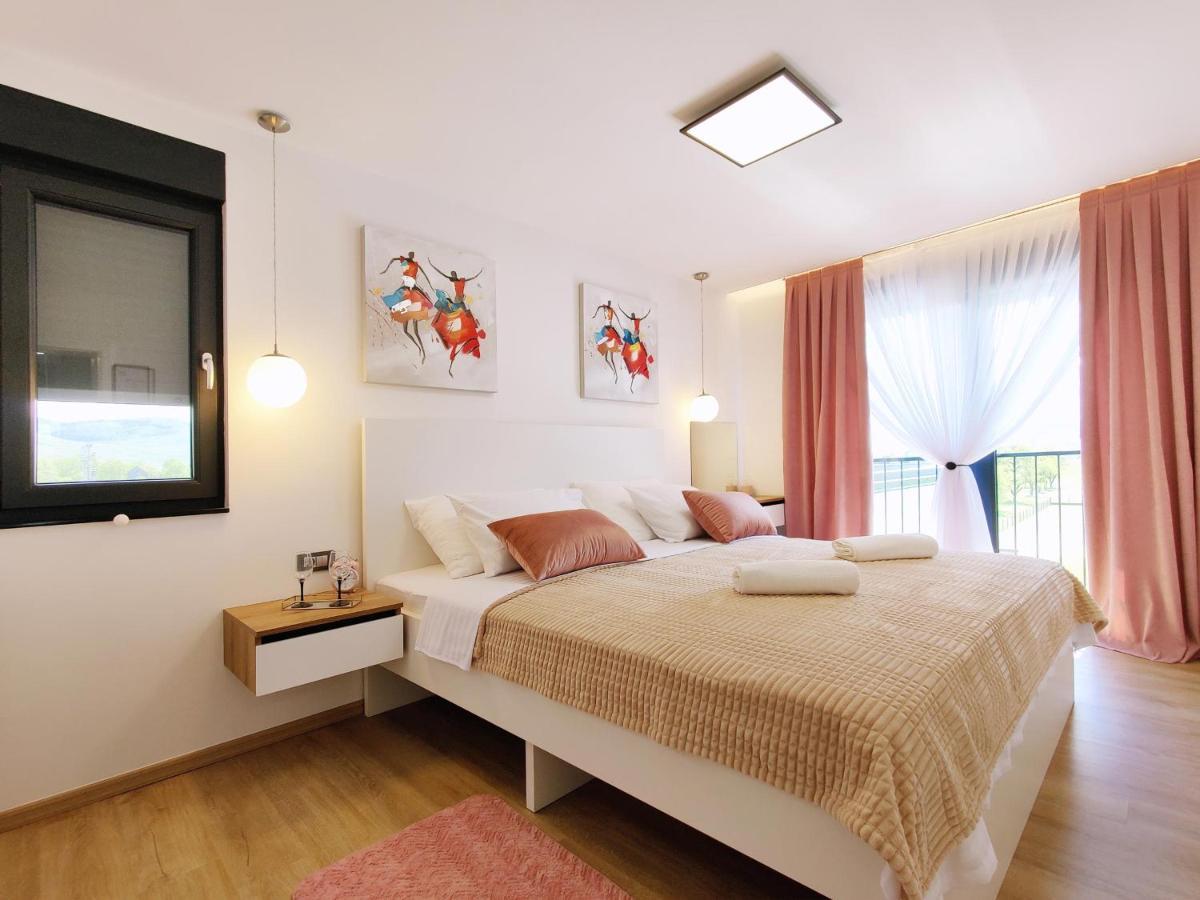 Villa Biser Gacke Sinac Esterno foto