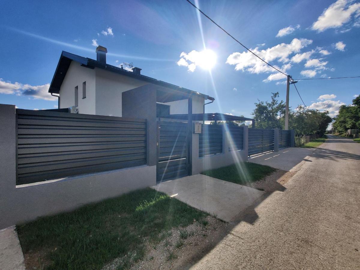 Villa Biser Gacke Sinac Esterno foto